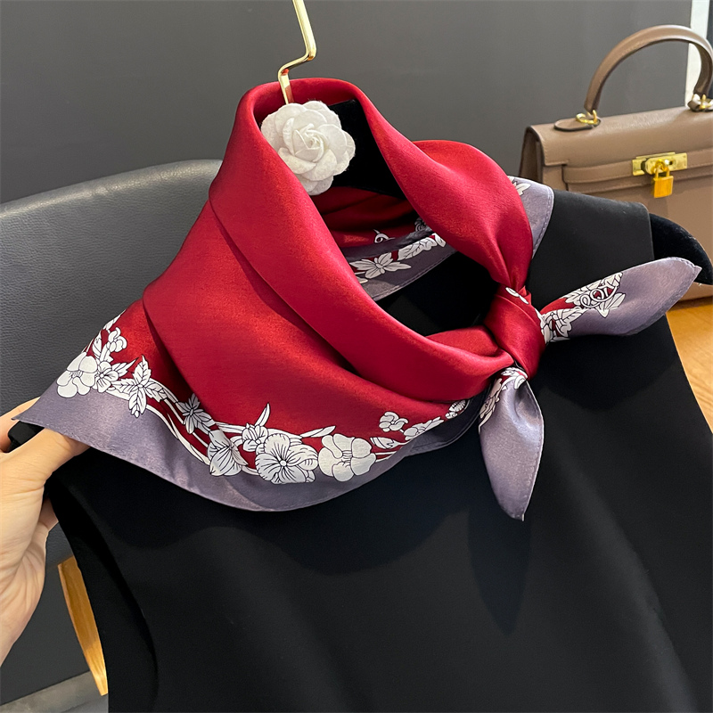 Lenço de seda com estampa de l - Silk Tie Woven avaliação e preço
