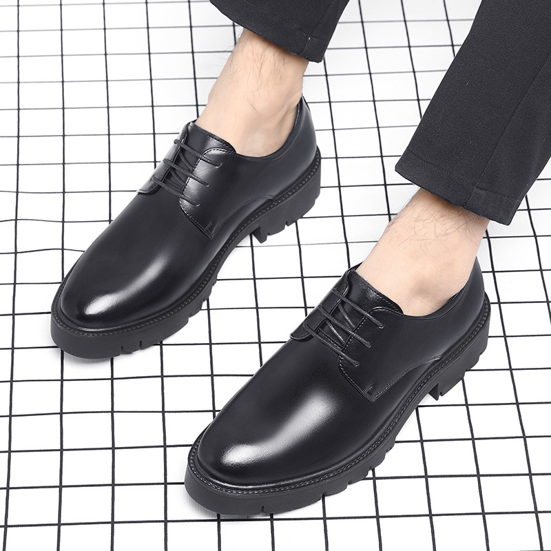 Sapatos sociais masculinos de  - Men Formal Wear Office avaliação e preço